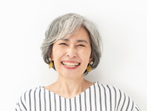 口の中に入れるだけでよみがえる若々しさ